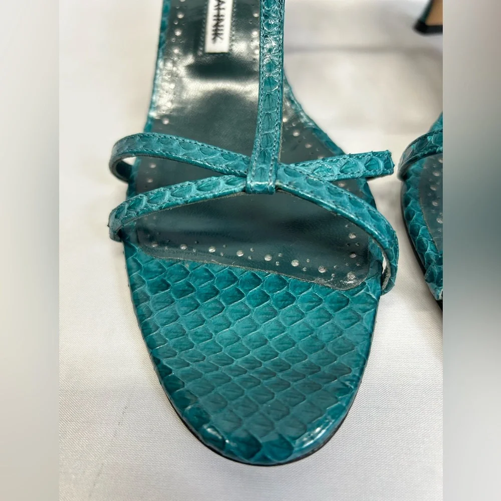 Manolo Blahnik Teal Snakeskin Open Toe Strappy heels Sandals Sz 8.5 - Picture 3 of 7
